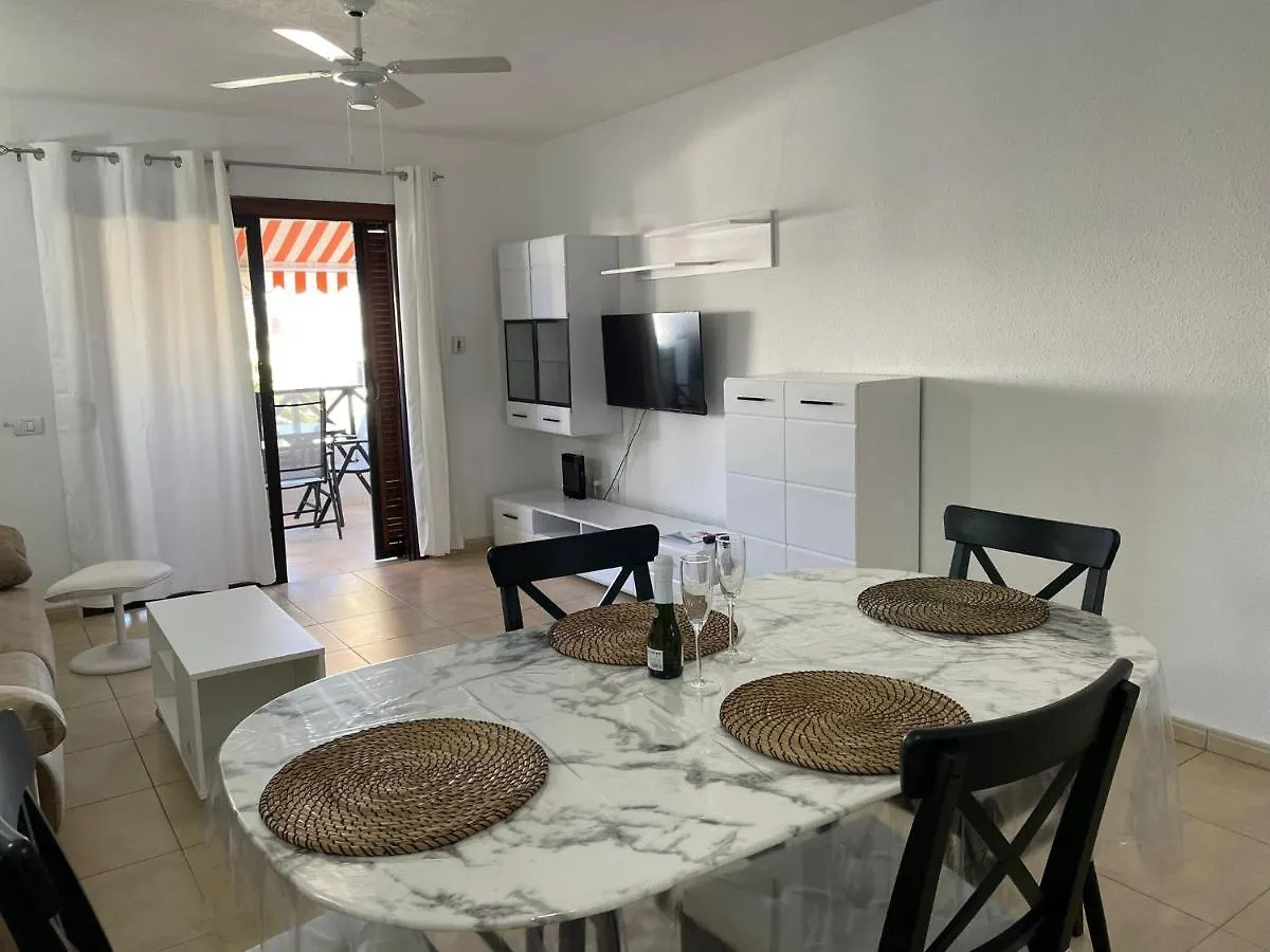 Under The Lime, Beautiful Apartment Los Cristianos Los Cristianos
