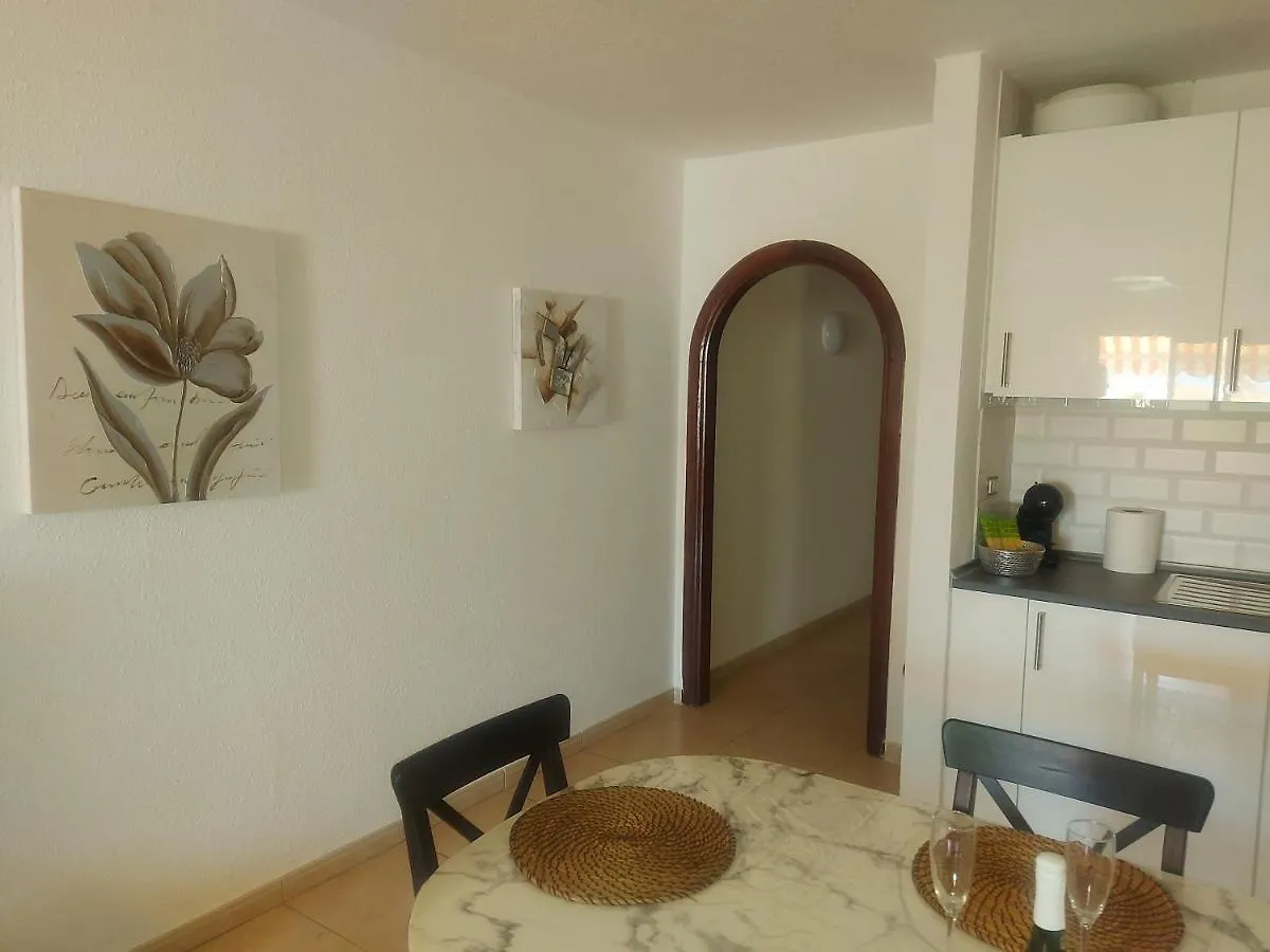 Under The Lime, Beautiful Apartment Los Cristianos Los Cristianos